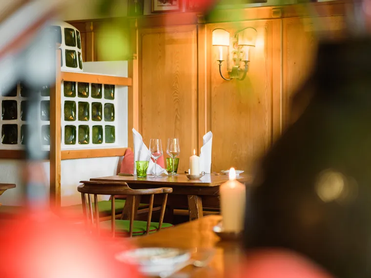 10_restaurant.JPG