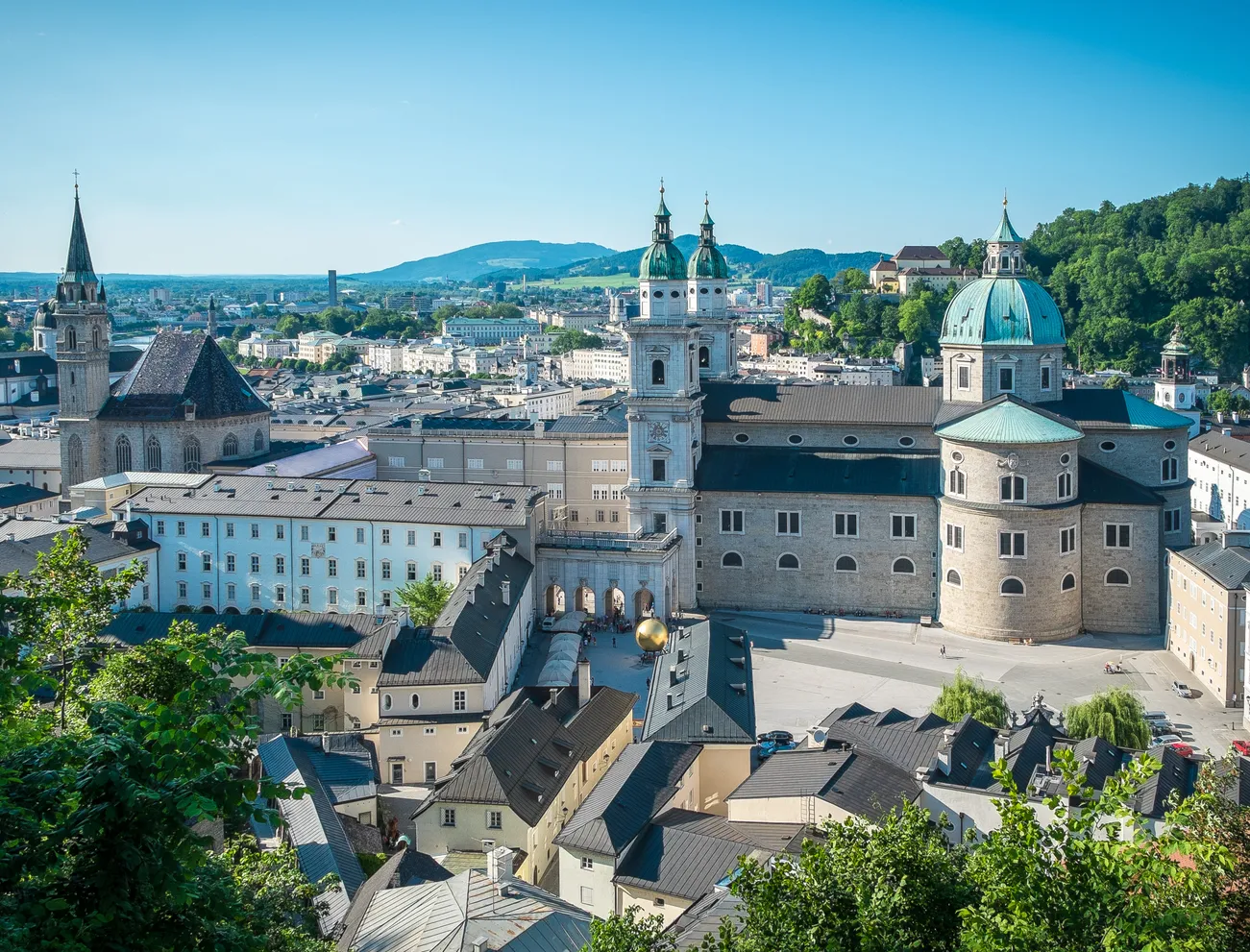 blick-dom-domquartier.jpg
