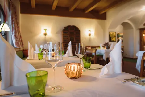18_restaurant.JPG
